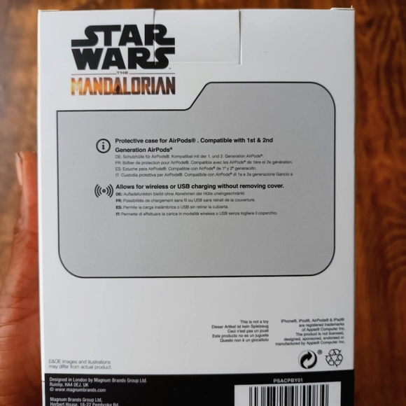 Star Wars Mandalorian Air Pods Case & Sock "Liners" Bundle. - Picture 7 of 9